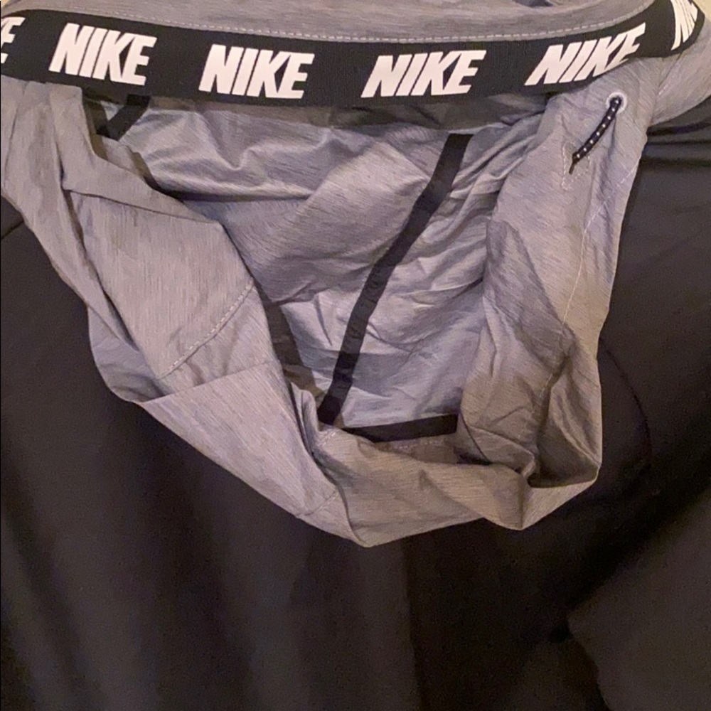 Nike windbreaker - Picture 5 of 5